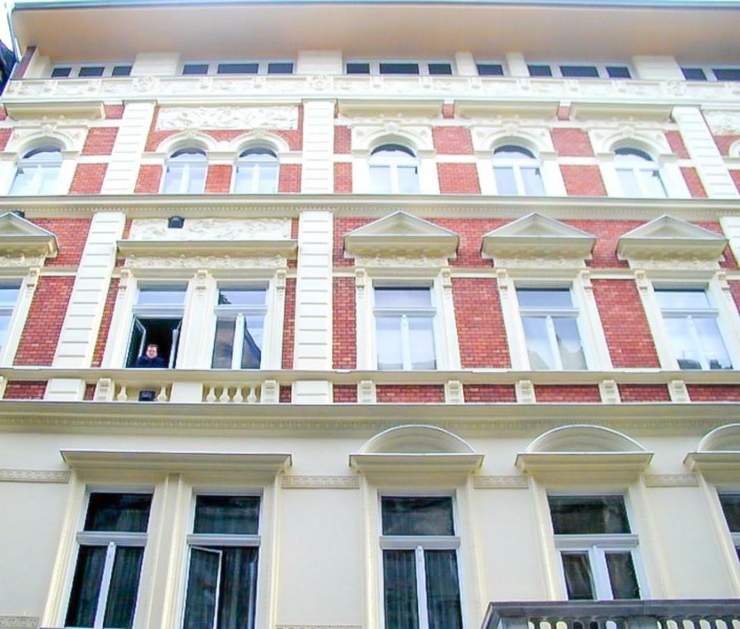 Cape Code Apartment Budapest Extérieur photo