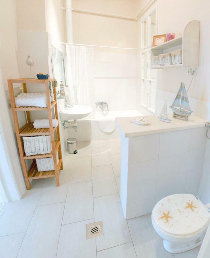 Cape Code Apartment Budapest Extérieur photo