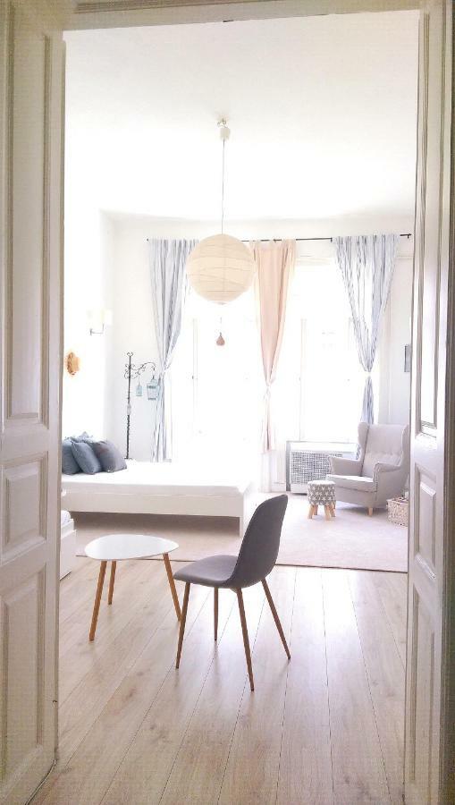 Cape Code Apartment Budapest Extérieur photo