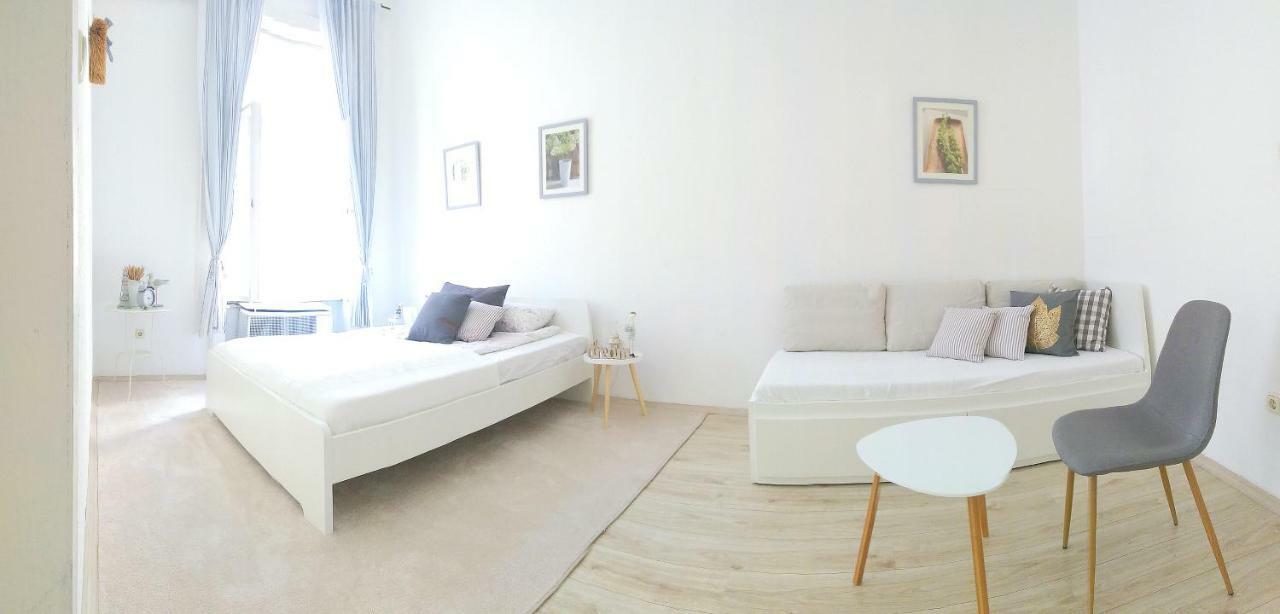 Cape Code Apartment Budapest Extérieur photo